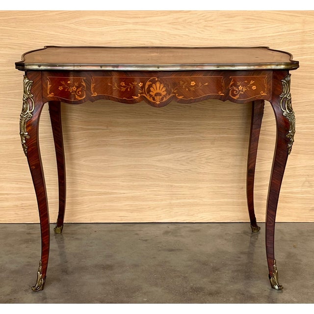 French 19th Century Louis XV Marquetry Writing Table For Sale - Image 16 of 18
