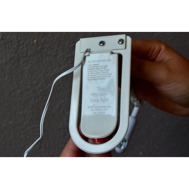 Liseuse The Itty Bitty Book Light, 1980s For Sale - Image 6 of 17