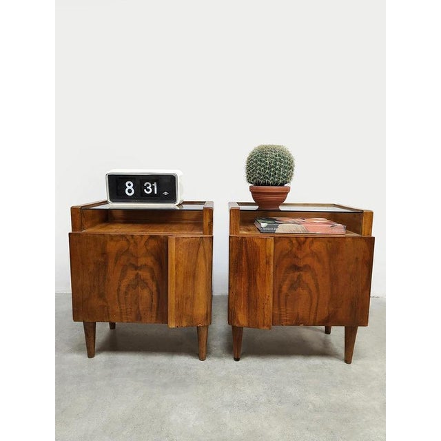 Vintage Italian Teak Veneer Nightstands, Set of 2 For Sale - Image 4 of 7