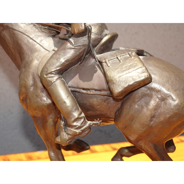 Lh21 Vintage Wells Fargo Bronze Statue "Lightning Line Rider Cowboy Gallop Horse For Sale - Image 11 of 12