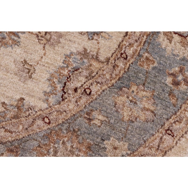 Boho Chic Ziegler Ivory/Gray Wool Runner Rug- 4'0'' X 4'1'' For Sale In New York - Image 6 of 10
