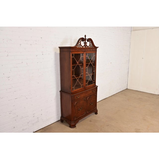 Baker Furniture Company Baker Furniture Style Georgian Burled Mahogany Breakfront Bookcase Cabinet, Circa 1960s For Sale - Image 4 of 13