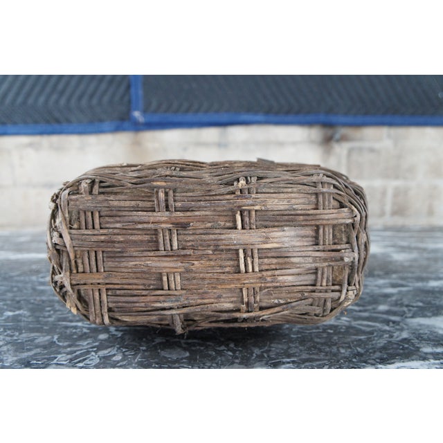 Wood Early 20th Century Antique Chinese Woven Willow Oil Container Jar For Sale - Image 7 of 8