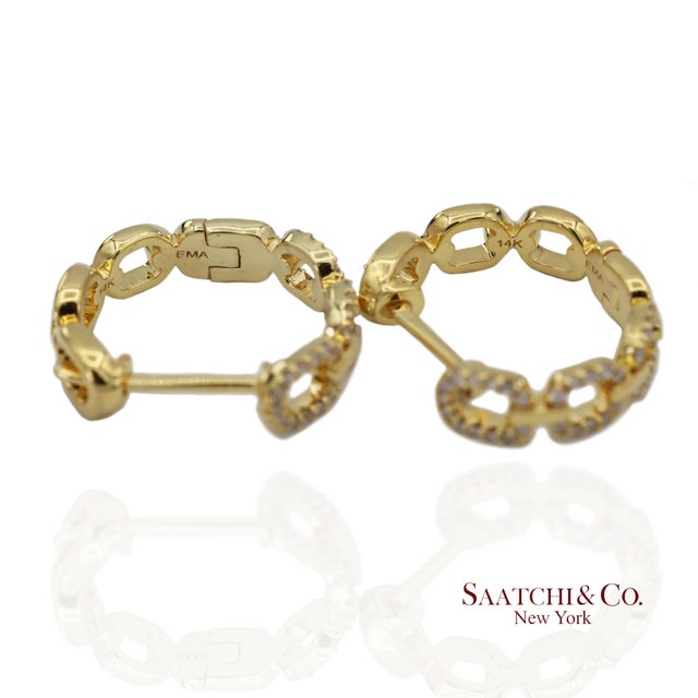 Early 21st Century 14k(585) Solid Yellow Gold Natural Diamond Link Chain Huggies Earrings, A Pair For Sale - Image 5 of 12