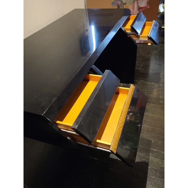 Italian Laquer / Zebrawood Desk by Giovanni Offredi for Saporiti For Sale - Image 9 of 11