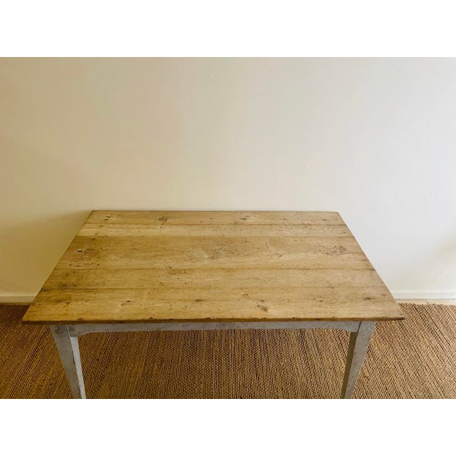 French Dining Table in Oak For Sale - Image 6 of 11
