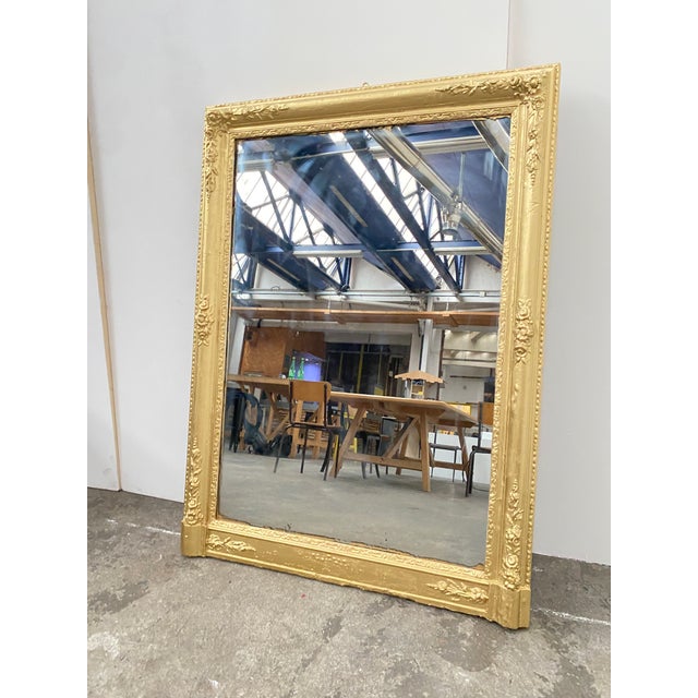 Stuccoed and Gilded Wooden Mirror, 1800s, in Flawless conditions. Designed before 1890