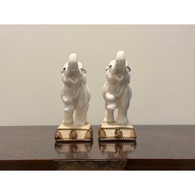 1970s Vintage Fitz & Floyd Ceramic Elephant Bookends / Figurines - A Pair For Sale - Image 5 of 10
