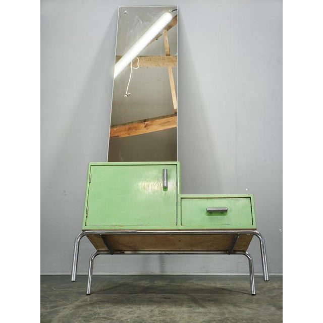 Bauhaus Bauhaus Czech Green Vanity Table with Mirror and Chrome Frame, 1930 For Sale - Image 3 of 18