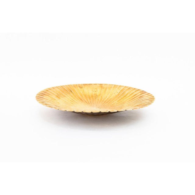 Art Deco Serving Plate in Hammered Copper, Vienna, Austria, 1920s For Sale - Image 4 of 12