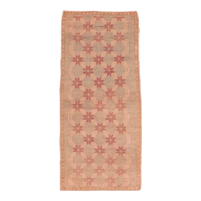 Galerie Shabab Collection Mid-20th Century Turkish Anatolian Throw Rug For Sale