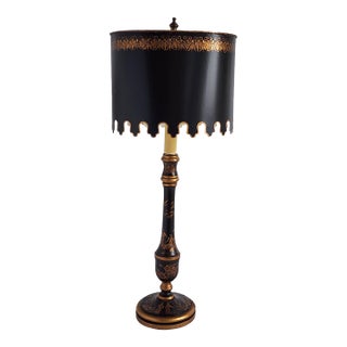 Vintage Chinoiserie Style Tole Painted & Wood Table Lamp For Sale