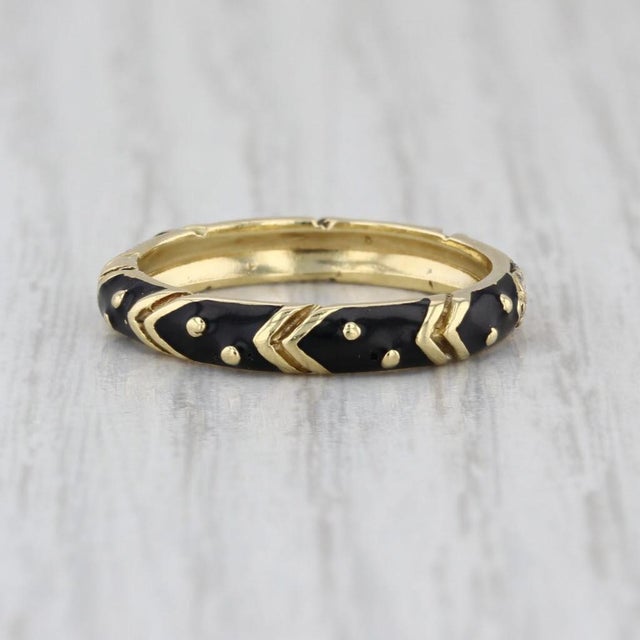 Mid 20th Century Hidalgo Diamond Enamel Band 18k Yellow Gold Size 6.25 Stackable Ring For Sale - Image 4 of 8
