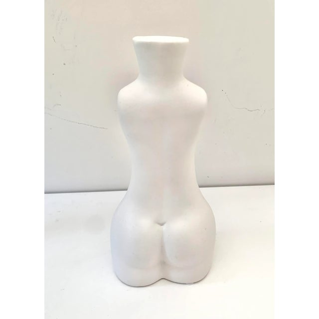 Modern Contemporary Figurative Ceramic Women’s Nude Figure Vase For Sale In San Diego - Image 6 of 7