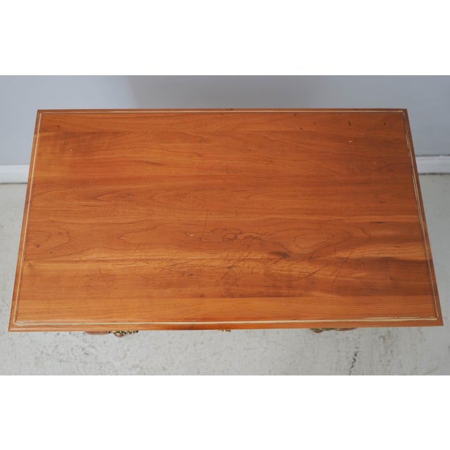 1980s Harden Distressed Cherry 4 Drawer Lowboy Dressing Table For Sale - Image 5 of 18