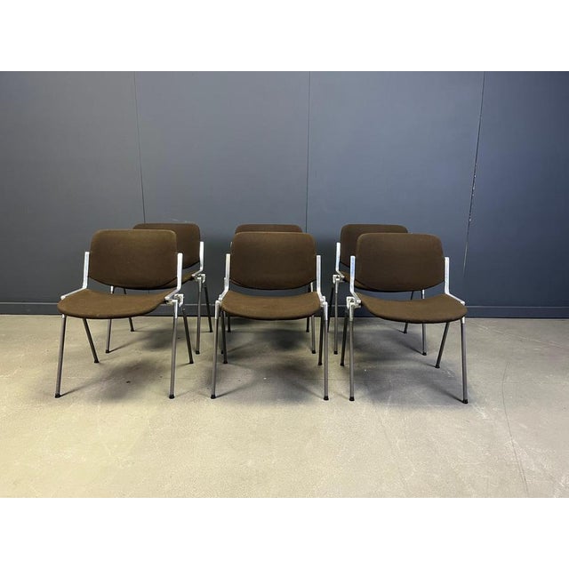 Vintage DSC 106 Side Chairs by Giancarlo Piretti for Castelli, 1970, Set of 6 For Sale - Image 9 of 11