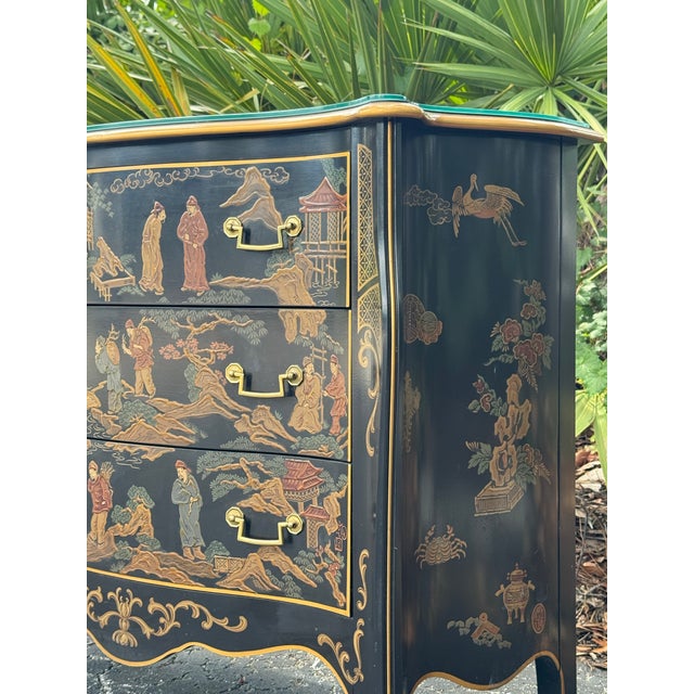 Vintage 1980s Drexel Heritage Chinoiserie Black Lacquer Chest of Drawers For Sale In Tampa - Image 6 of 12