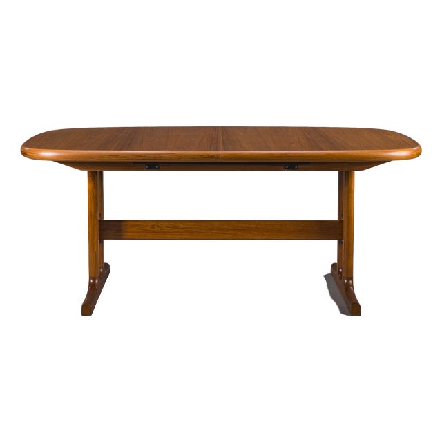 Danish Modern Extendable Teak Dining Table from Glostrup, 1960s For Sale
