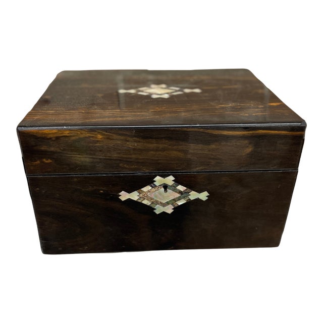 Antique Victorian Traveling Vanity Box For Sale