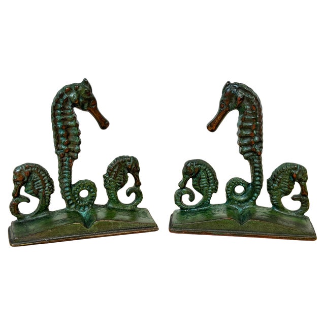 Arts & Crafts Bronze Seahorse Bookends, Attributed to E.T. Hurley, c.1920 For Sale - Image 4 of 18