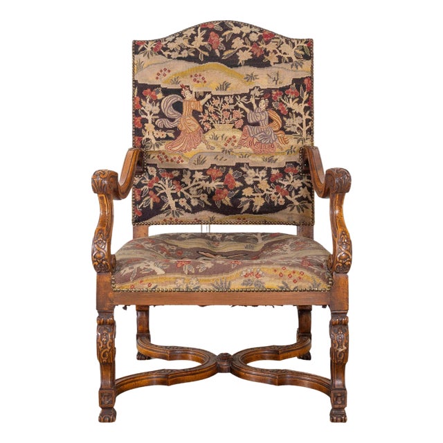 Louis XV Carved Walnut Armchair from Tuscany, 18th Century For Sale