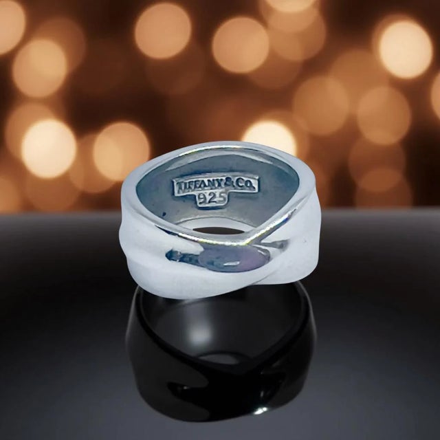 Tiffany & Co Leaf Ring Size 4.5 Sterling Silver 5 Grams Estate For Sale - Image 10 of 12