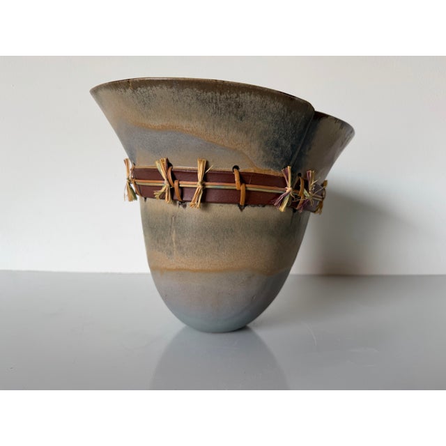 Taupe 1980s Vintage Organic Studio Art Ceramic Vase With Natural Fiber Detail For Sale - Image 8 of 12