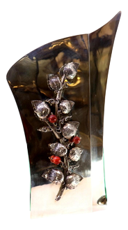 Modern Style Silver Vase with Leaves and Berries