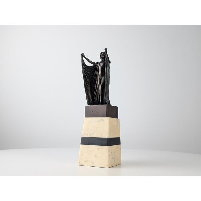 Carl Kauba, Articulated Sculpture of a Woman, 1900s, Bronze on Marble Base For Sale - Image 13 of 15