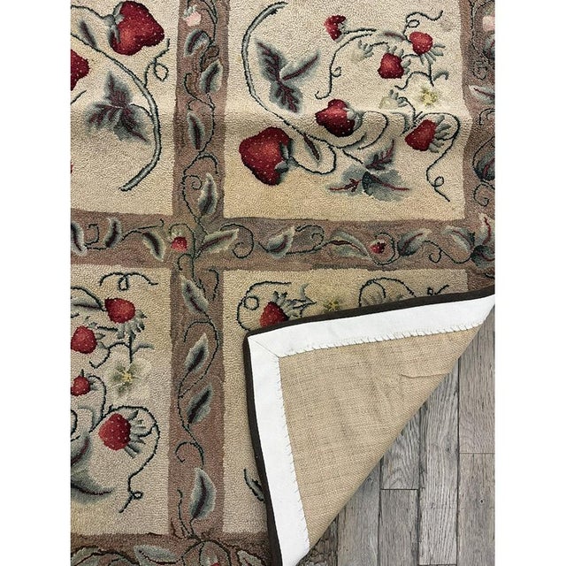 Textile 1880s Beige Antique Folk Art Rustic Geometric Modern Hooked Knotted Wool Rug For Sale - Image 7 of 7
