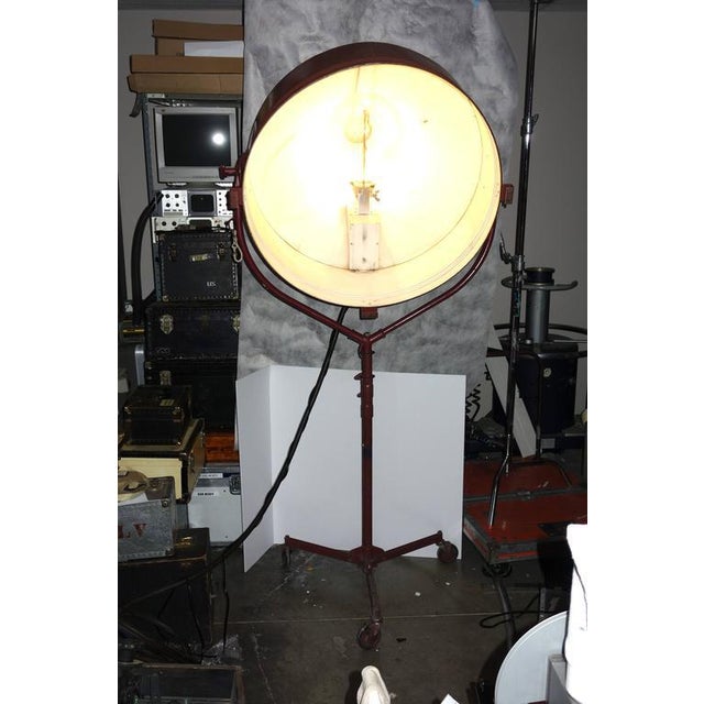 Metal 1950s Model Hollywood Movie Studio Light With Stand For Sale - Image 7 of 11