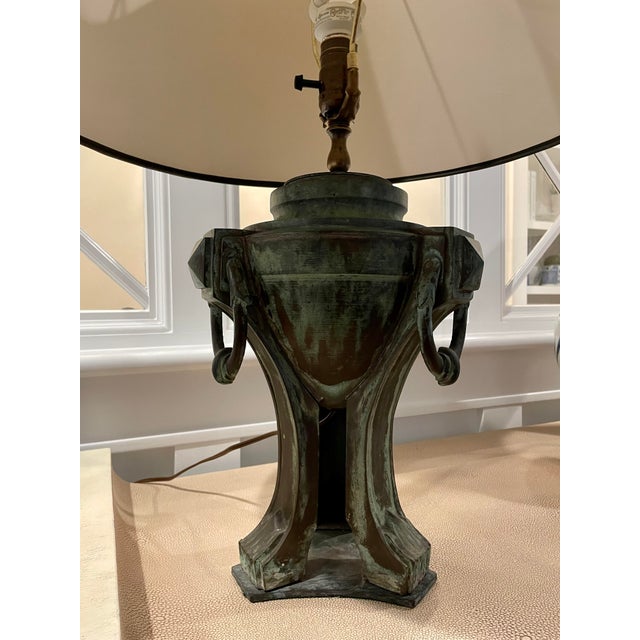 Late 20th Century Late 20th Century Lang Levin Studios Antique Green Metal Urn Form Table Lamp Set With Shades - a Pair For Sale - Image 5 of 7