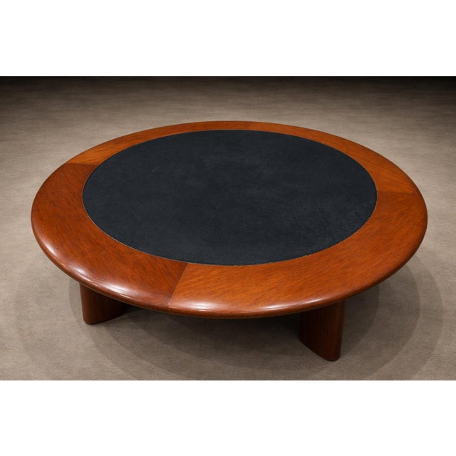 Round Coffee Table in Solid Hardwood & Black Leather, Brazilian Modern, 1970s For Sale In New York - Image 6 of 11