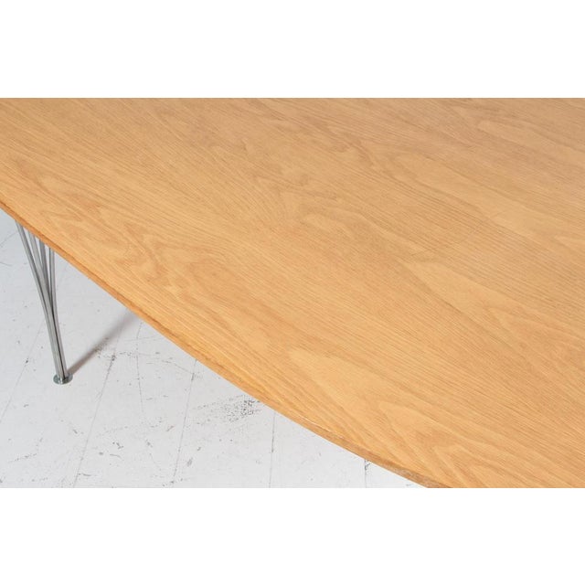 Fritz Hansen Dining Table in Rosewood attributed to Arne Jacobsen for Fritz Hansen, 1980s For Sale - Image 4 of 8
