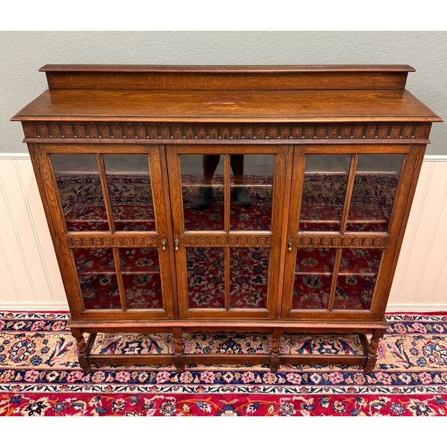 Antique English Jacobean Bookcase Bookshelf Cabinet Triple Glass Door Oak C1930s For Sale - Image 17 of 18