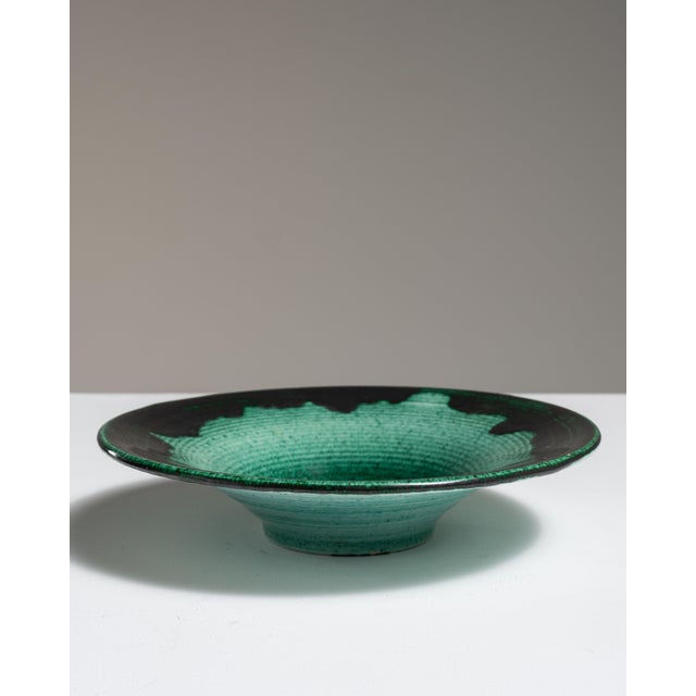 1960s France Teal Ceramic Serving Bowl For Sale - Image 4 of 15