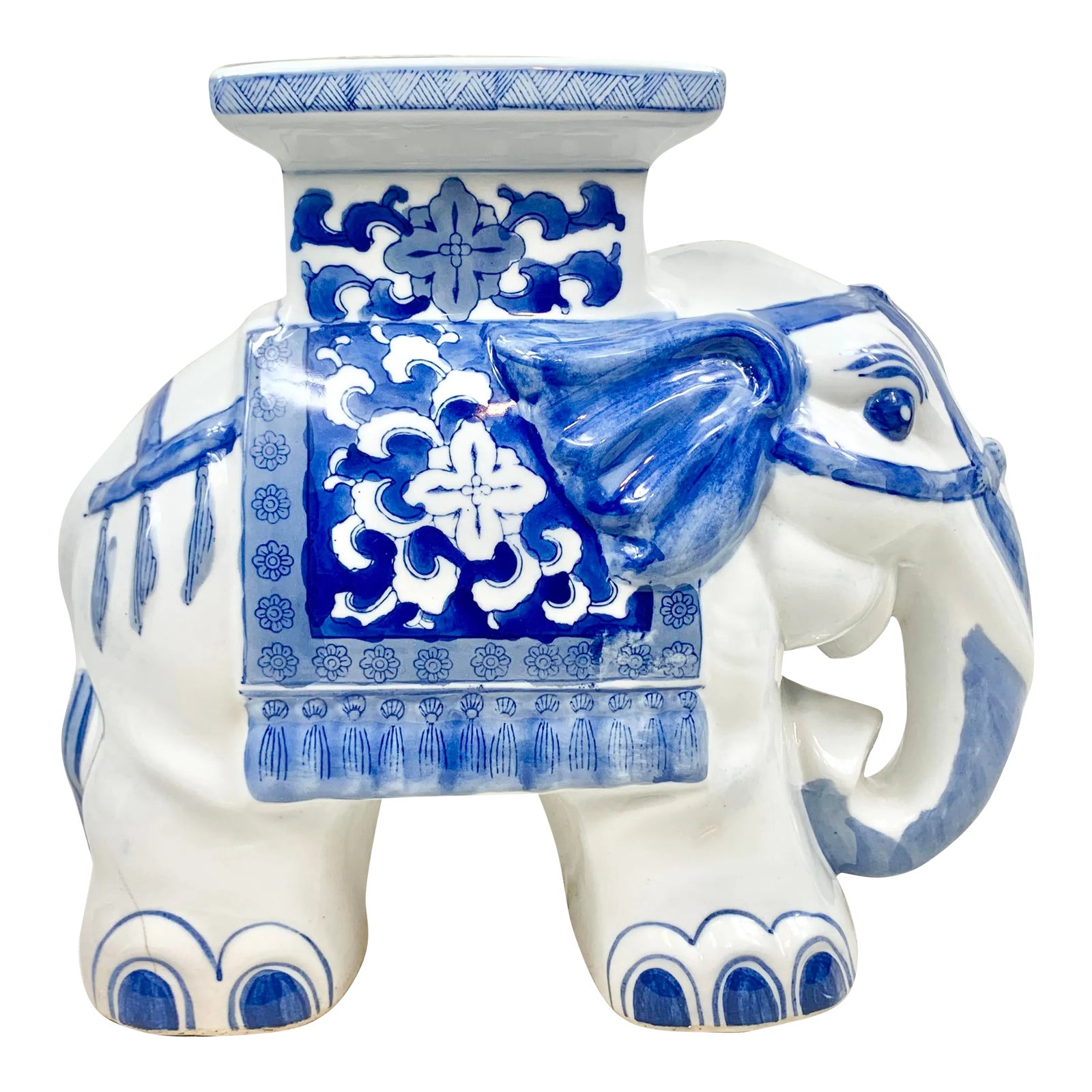 ★BLUE ELEPHANT★ LATRIX white Vintage Blue and White Elephant Plant Stand | Chairish