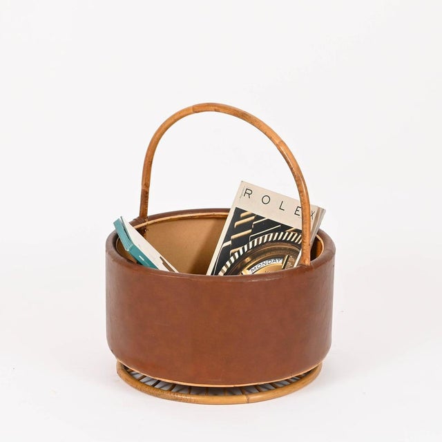 Mid-Century Italian Rattan and Leather Basket, 1970s For Sale - Image 4 of 15