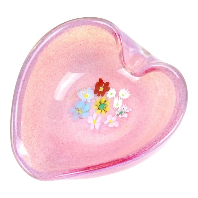 Fratelli Toso Murano Vintage Millefiori Wild Flowers Pink Opalescent Italian Art Glass Heart Bowl For Sale