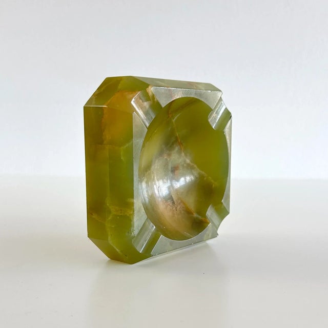 Celadon Mid-Century Modern Hexagonal Green Onyx Ashtray, Italy, 1960s For Sale - Image 8 of 12