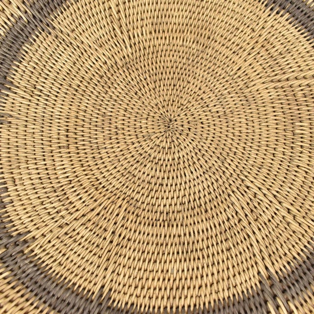 African Early 20th Century Makenge Flat Wedding Basket Zambia 18.5 Inch For Sale - Image 3 of 6