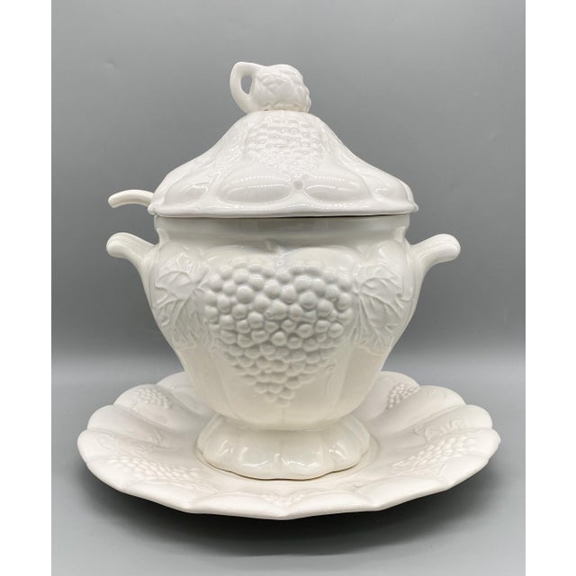 Mid Century California Pottery White Grape Vine Tureen With Ladle and Underplate For Sale - Image 12 of 12