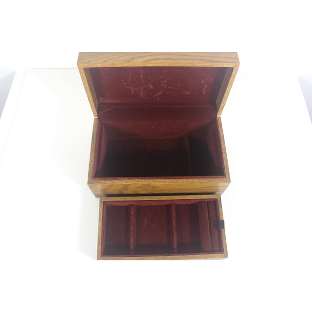Vintage Oak Wood Jewllery Box Trinket Lidded Box Mens Jewellery Box, Gift Storage Wood Grain Masculine For Sale - Image 9 of 12