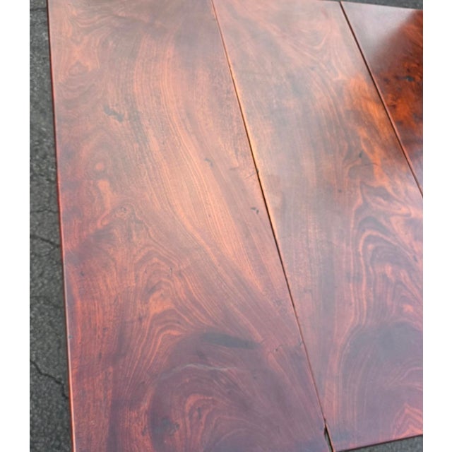 Antique Circa 1785–1805 English George III Period Solid Cuban Mahogany Drop-Leaf Gateleg Dining Table For Sale - Image 17 of 18