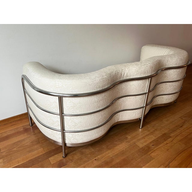 Zanotta Vtg 'Onda' Sofa by De Pas D’Urbino + Lomazzi for Zanotta 1980s Cream + Chrome For Sale - Image 4 of 14