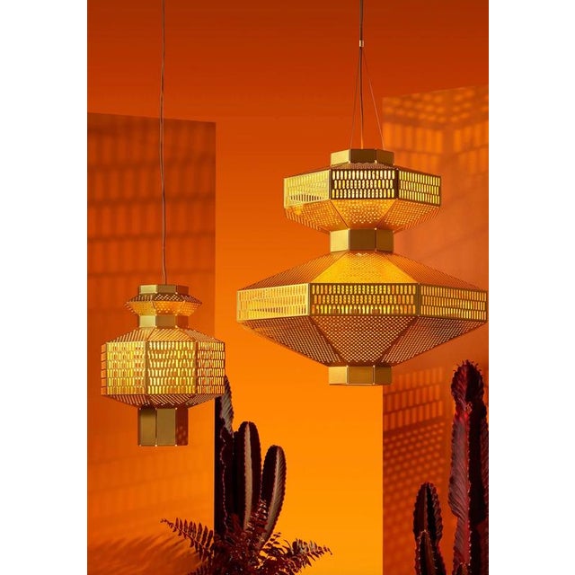 Gold Ma-Rock T Pe Golden Suspension Lamp by Jaime Hayson for Parachilna For Sale - Image 8 of 9