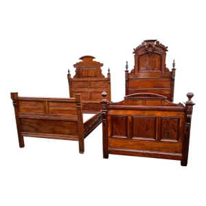 19th Century Antique Walnut Renaissance Hand Carved Twin Bed Frames - Set of 2