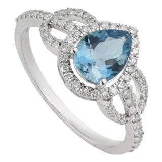 Chic Natural Aquamarine & Diamond Cocktail Ring Size 6 in 14k White Gold For Sale