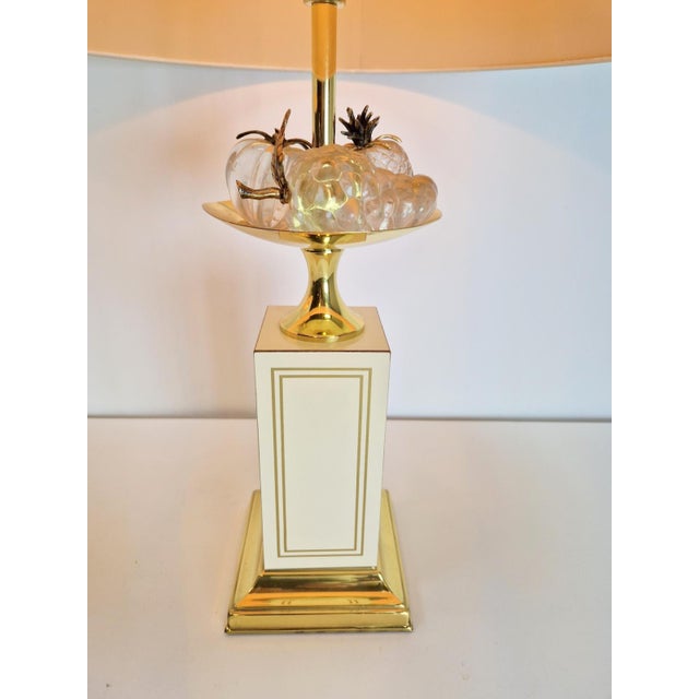Metal Regency Fruit Bowl Table Lamps in Brass and Crystal from Maison Le Dauphin, 1970s, Set of 2 For Sale - Image 7 of 13