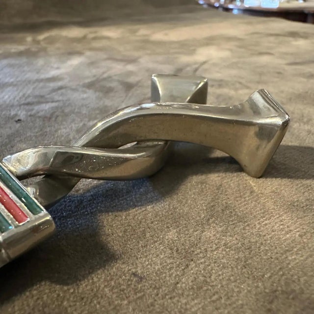 Silver 1980s Iconic Silver Plated Enameled Metal Nail Shoehorn by Gucci For Sale - Image 8 of 9